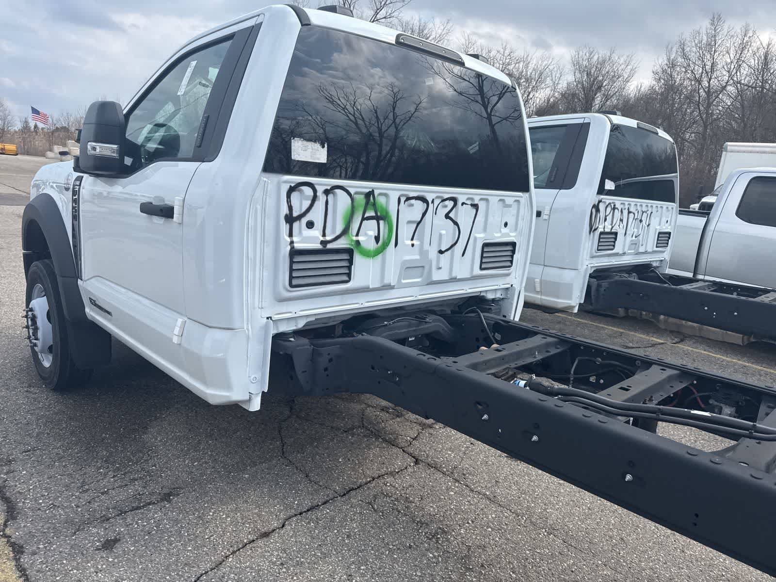 Used 2023 Ford F450 XLT w/ XLT Value Package RWD image 6