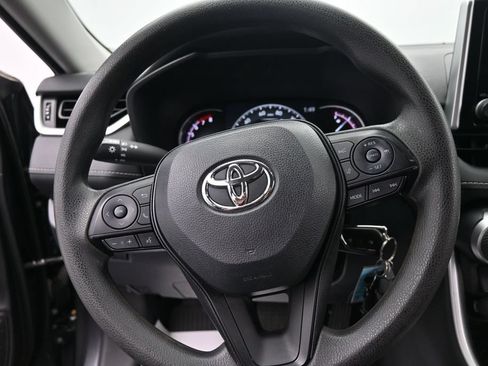 Used 2023 Toyota RAV4 LE AWD/4WD image 20