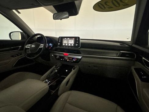 Used 2020 Kia Telluride S AWD/4WD image 32