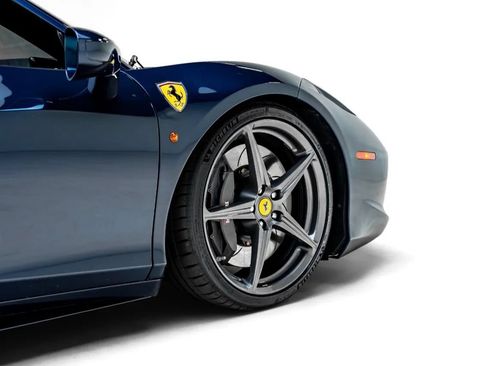 Used 2014 Ferrari 458 Italia Coupe RWD image 10