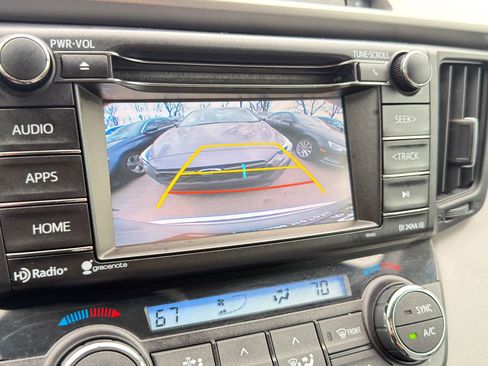 Used 2016 Toyota RAV4 XLE image 22