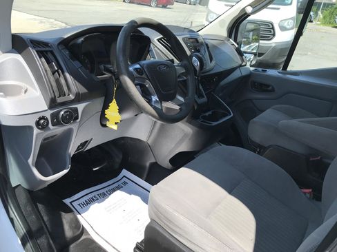 Used 2016 Ford Transit 250 w/ Exterior Upgrade Package RWD image 7