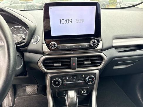 Used 2020 Ford EcoSport SE image 24
