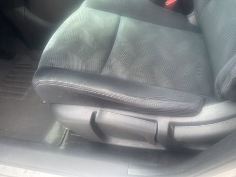 Used 2016 Nissan Rogue S image 16