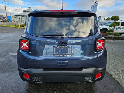 Used 2023 Jeep Renegade Altitude w/ Sun/Sound Group