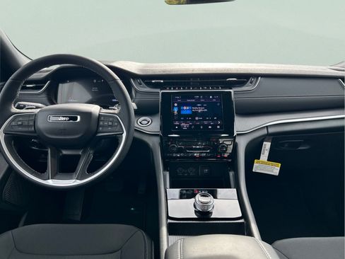 New 2026 Jeep Grand Cherokee Laredo X RWD image 13