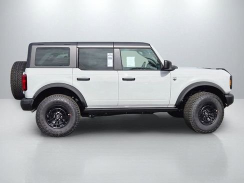 New 2026 Ford Bronco Big Bend w/ Black Diamond Package AWD/4WD image 3