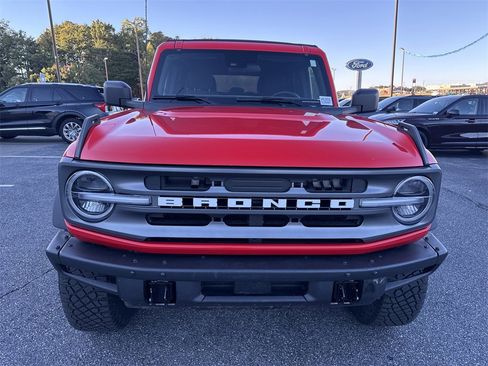 Used 2021 Ford Bronco Big Bend w/ Sasquatch Package image 2