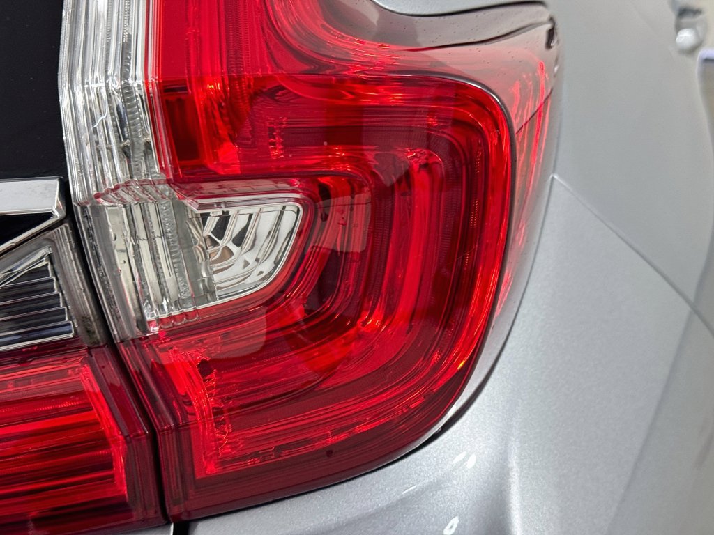 Used 2018 Honda CR-V EX image 34