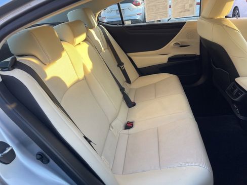 Used 2022 Lexus ES 250 w/ Premium Package image 23
