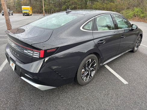 Used 2024 Hyundai Sonata SEL image 3