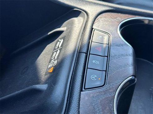 Used 2020 GMC Acadia Denali image 39