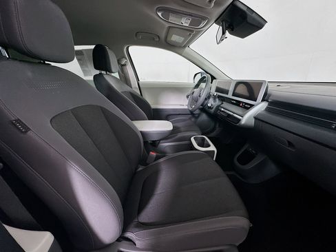Used 2024 Hyundai Ioniq 5 SE image 30