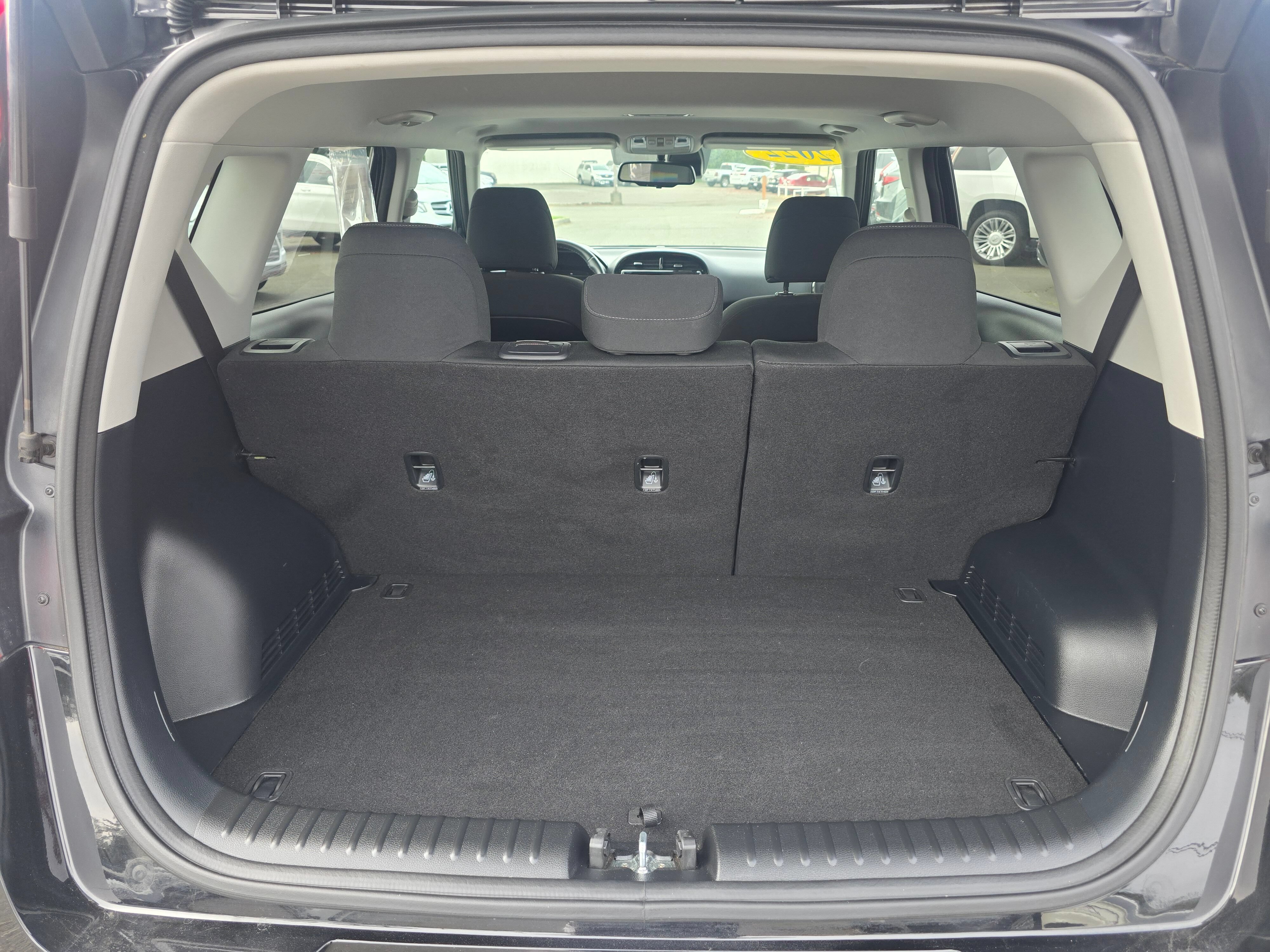 Used 2022 Kia Soul GT-Line FWD image 14