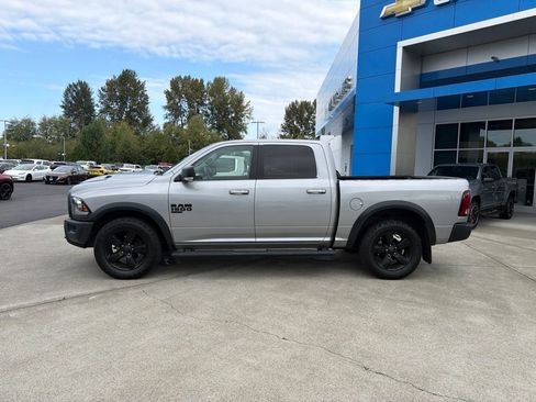 Used 2019 RAM 1500 Warlock AWD/4WD image 2