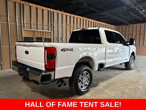 Used 2024 Ford F250 Lariat AWD/4WD image 4
