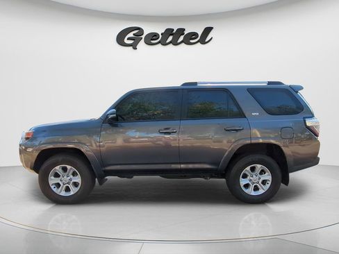 Used 2023 Toyota 4Runner SR5 Premium w/ Moonroof Package AWD/4WD image 8