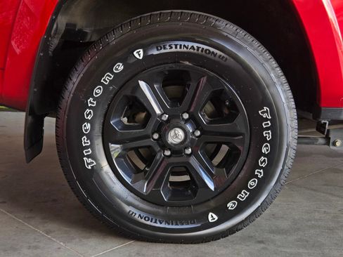 Certified 2021 Toyota 4Runner SR5 AWD/4WD image 5