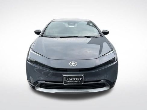 Used 2023 Toyota Prius XLE FWD image 11