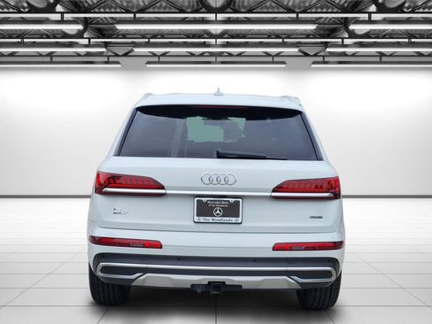 Used 2023 Audi Q7 3.0T Premium Plus image 8