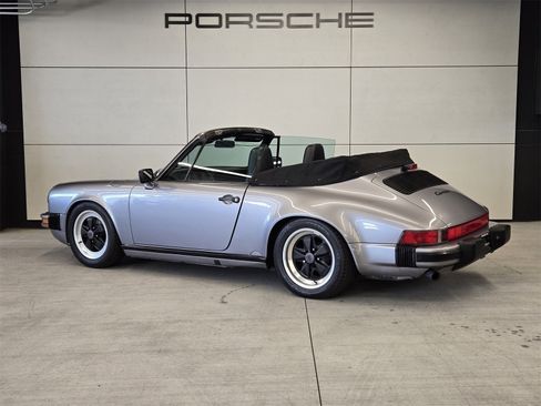 Used 1987 Porsche 911 Carrera image 3