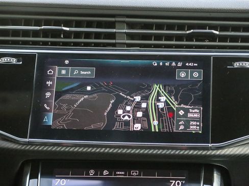 Used 2025 Audi SQ8 Premium Plus image 14