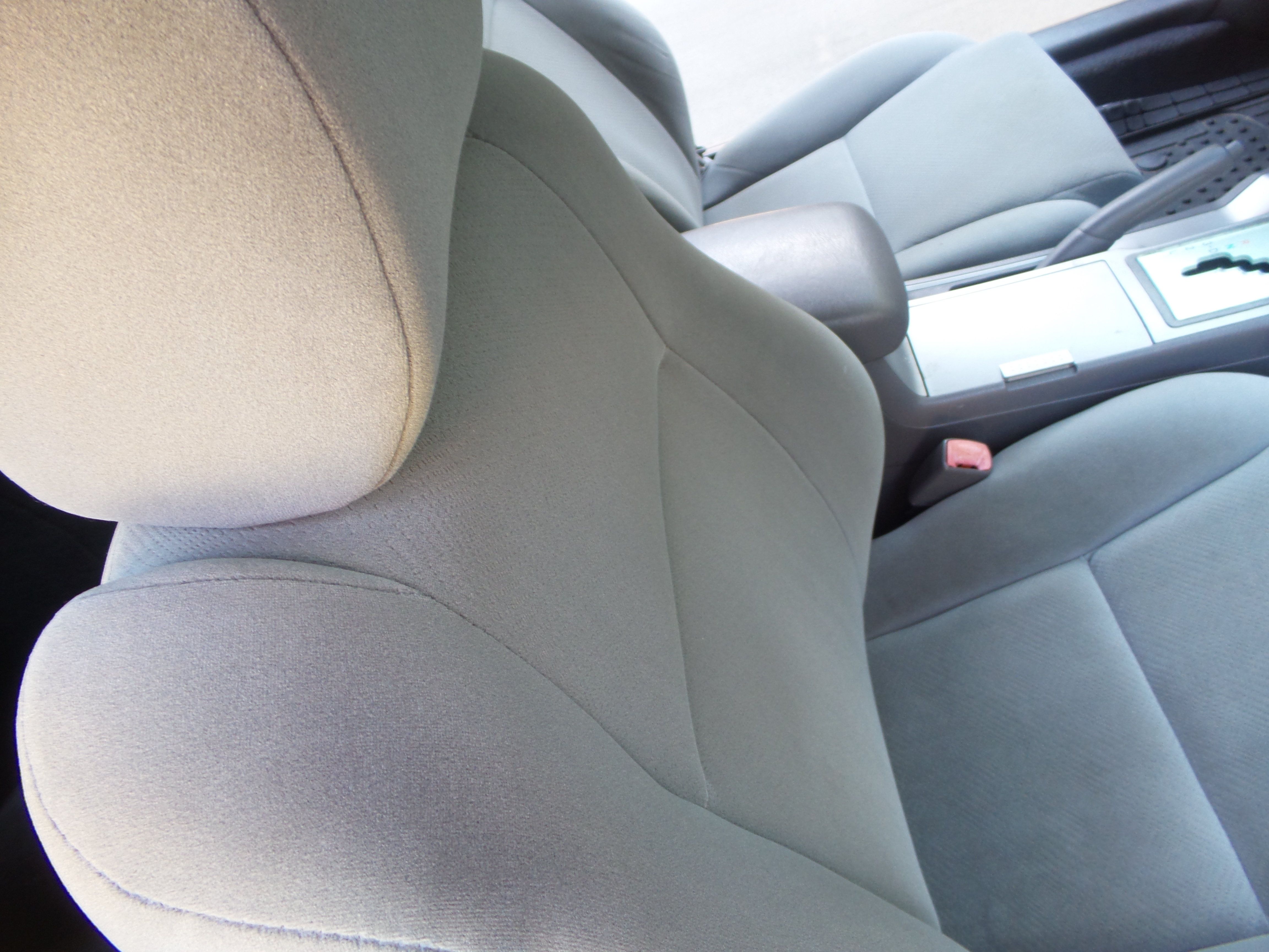 Used 2005 Toyota Solara SE FWD image 25