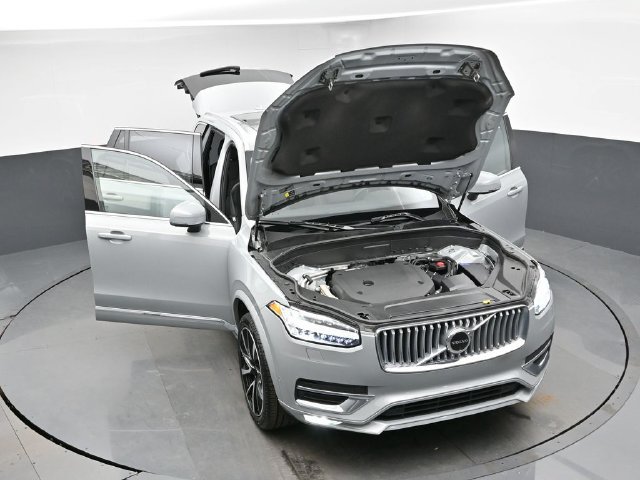 Used 2025 Volvo XC90 B6 Plus AWD/4WD image 50