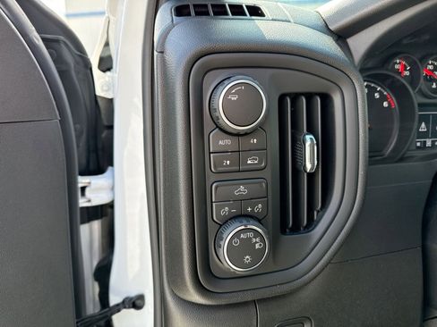 New 2026 Chevrolet Silverado 1500 Custom AWD/4WD image 15