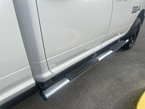 Used 2016 RAM 2500 Tradesman w/ Chrome Appearance Group image 28