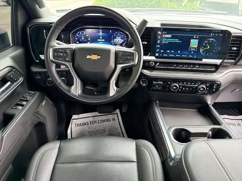 Used 2024 Chevrolet Silverado 2500 LTZ w/ LTZ Convenience Package AWD/4WD image 14