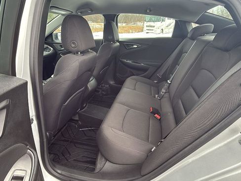 Used 2019 Chevrolet Malibu LS image 22