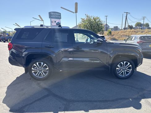New 2026 Toyota 4Runner Limited AWD/4WD image 5