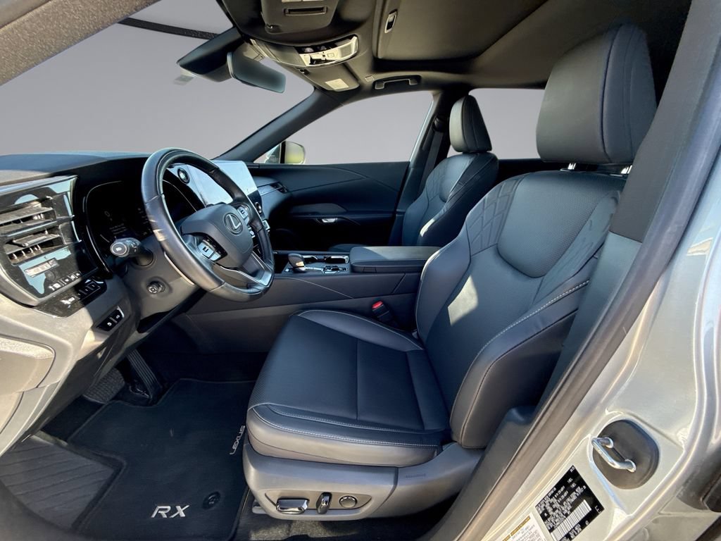 Used 2025 Lexus RX 350 Premium w/ Accessory Package (Z1) FWD image 30