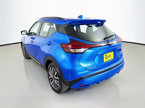 Used 2024 Nissan Kicks SR FWD image 6
