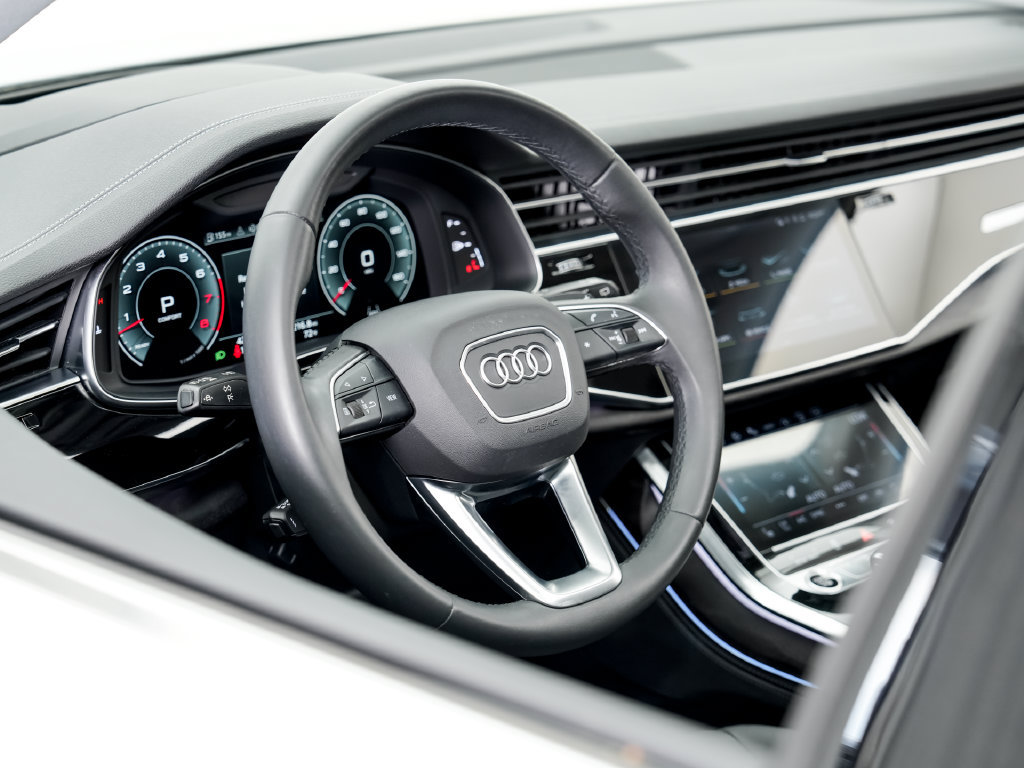 Used 2023 Audi Q7 3.0T Prestige w/ Prestige Package AWD/4WD image 9
