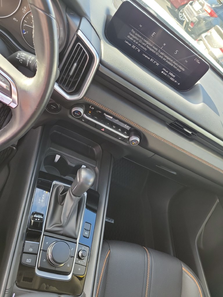 Used 2025 MAZDA CX-50 AWD 2.5 Hybrid w/ Premium Pkg image 39