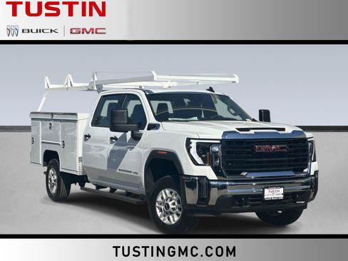 New 2026 GMC Sierra 2500 Pro AWD/4WD image 1