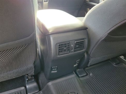 Used 2014 Toyota 4Runner SR5 image 10