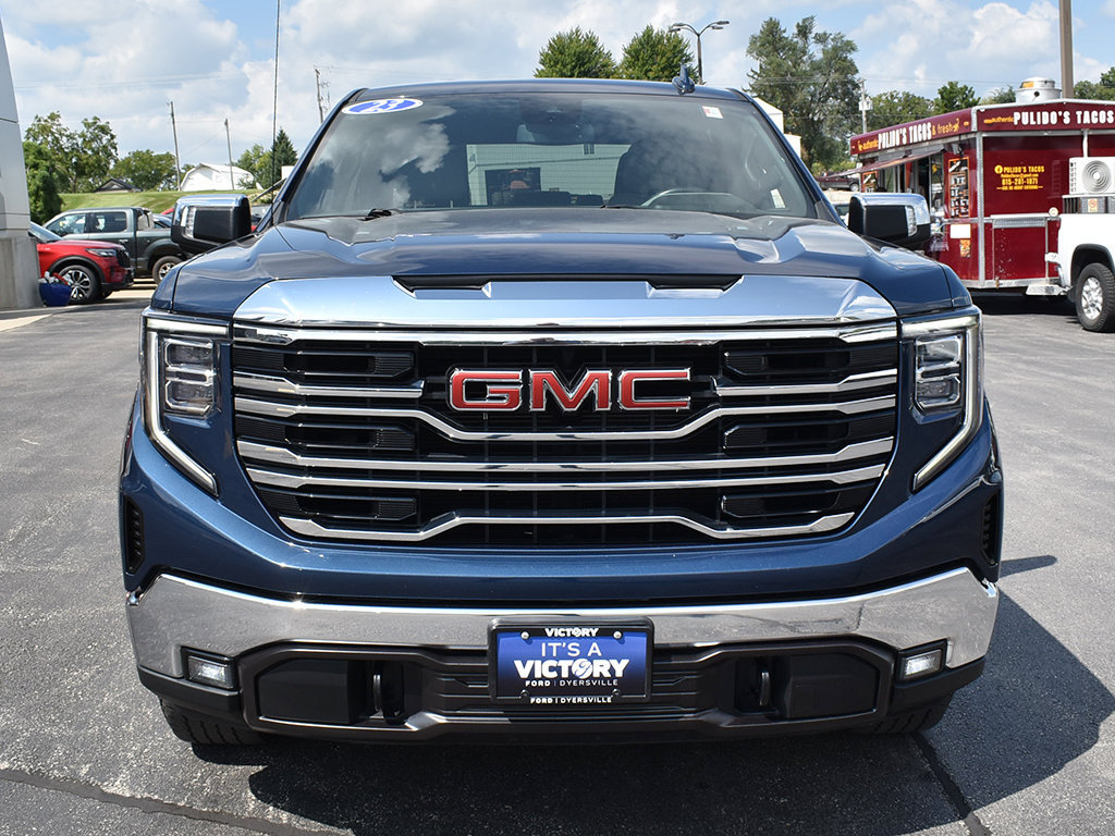 Used 2023 GMC Sierra 1500 SLT w/ SLT Convenience Package AWD/4WD image 26