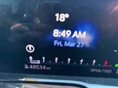 Used 2023 Cadillac Escalade Luxury image 20