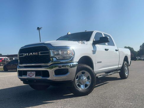 Used 2021 RAM 2500 Tradesman AWD/4WD image 2