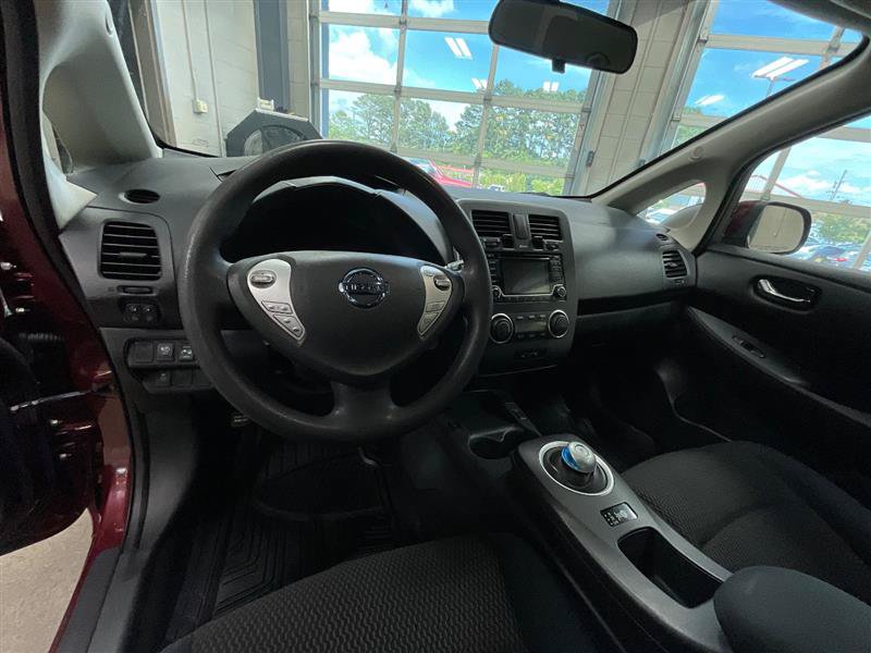 Used 2016 Nissan Leaf S w/ Charger Package FWD image 12