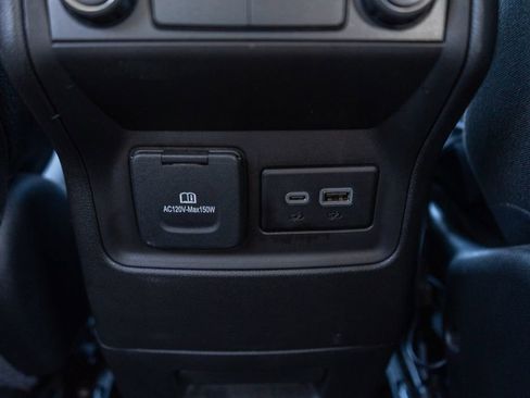 Used 2023 GMC Acadia SLE w/ Driver Convenience Package image 19