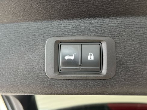 Used 2022 Mitsubishi Outlander SEL image 10