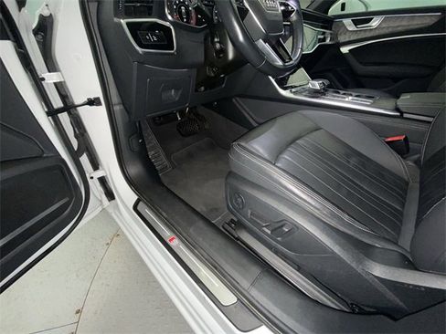 Used 2024 Audi A6 Premium Plus image 12