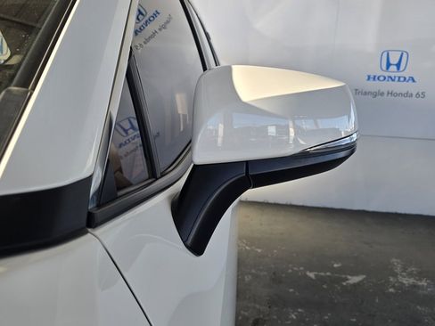 Used 2023 Toyota RAV4 XLE image 41