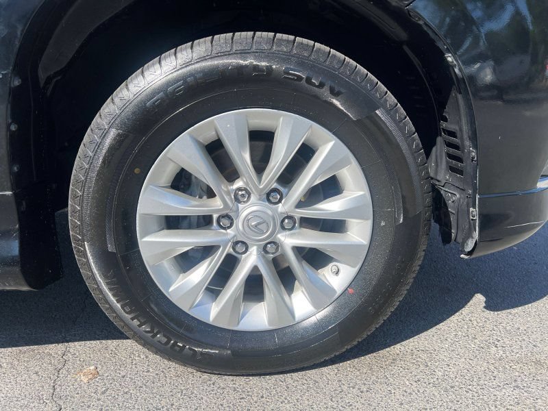 Used 2016 Lexus GX 460 w/ Premium Package AWD/4WD image 19