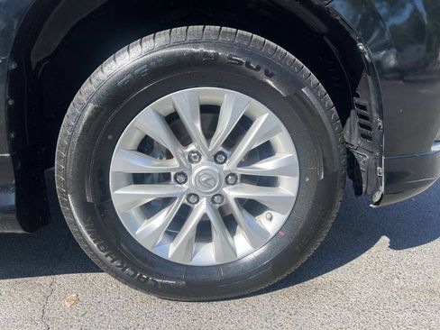 Used 2016 Lexus GX 460 w/ Premium Package AWD/4WD image 19