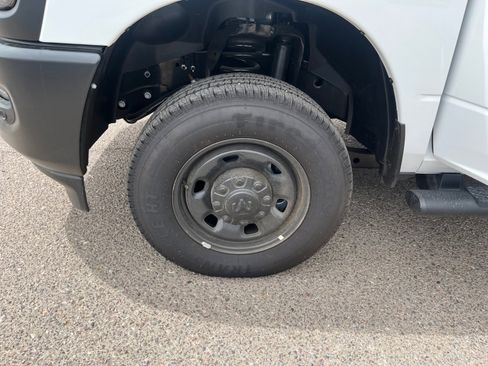 New 2025 RAM 2500 Tradesman image 25